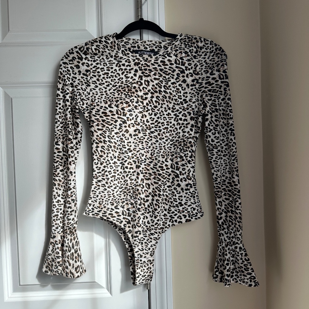 Kittenish Leopard Print Long Sleeve Bell Sleeve Bodysuit